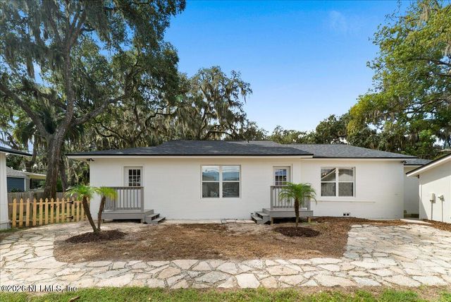 708 MYRTLE Avenue, Green Cove Springs, FL 32043