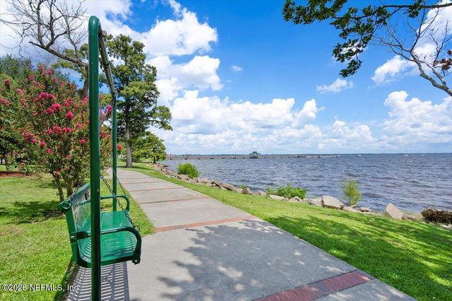 708 MYRTLE Avenue, Green Cove Springs, FL 32043