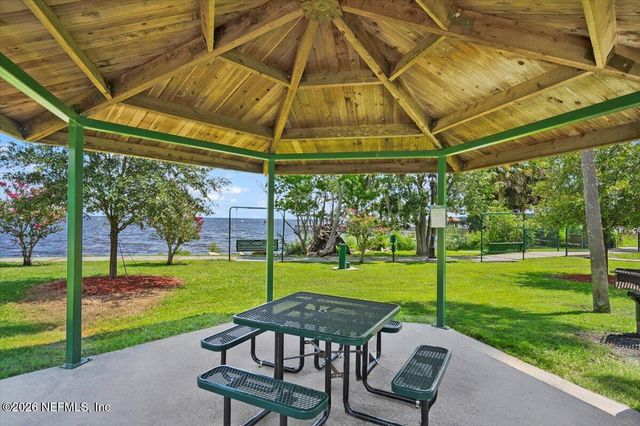 708 MYRTLE Avenue, Green Cove Springs, FL 32043