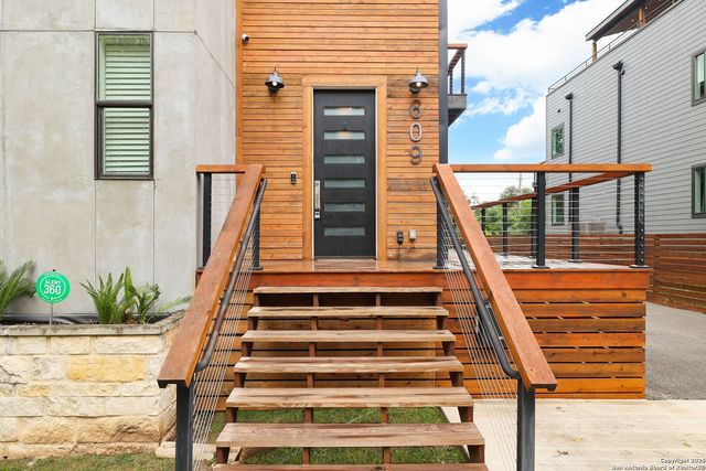 609 Sturgeon, San Marcos, TX 78666