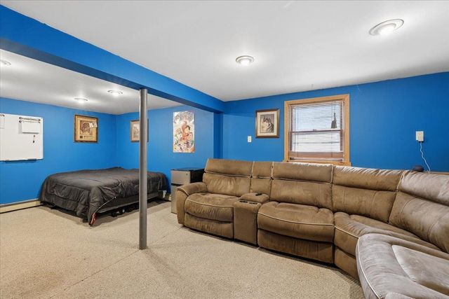 23 Hampshire Drive, Concord, NH 03301
