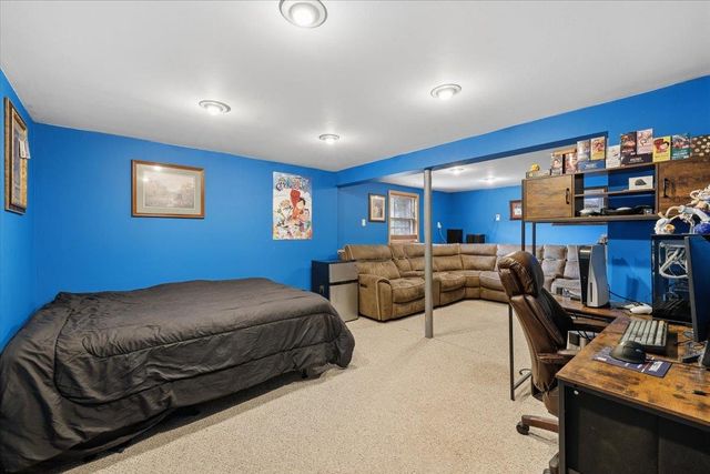23 Hampshire Drive, Concord, NH 03301