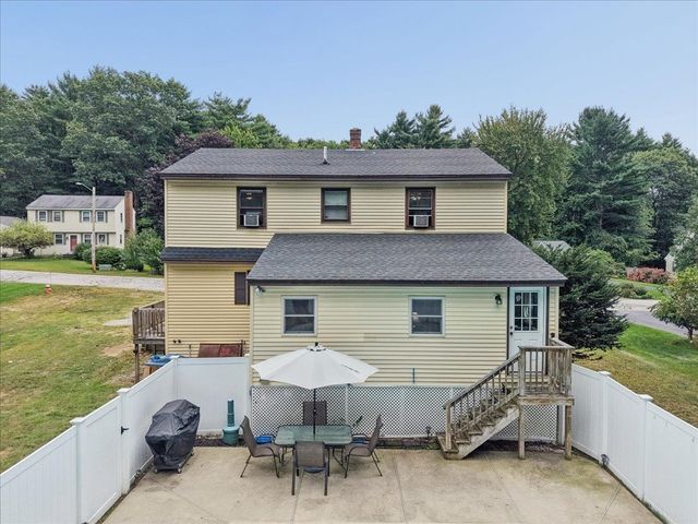 23 Hampshire Drive, Concord, NH 03301