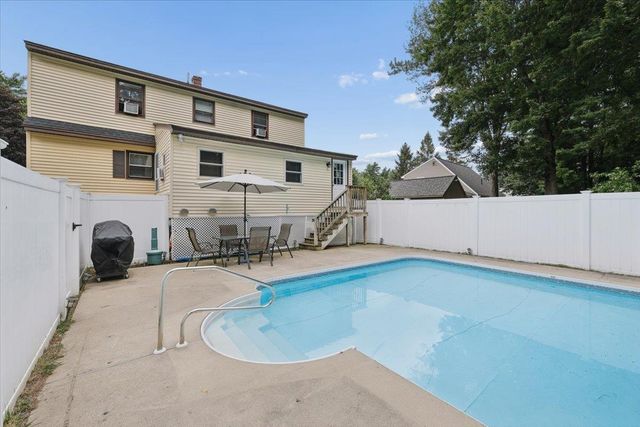 23 Hampshire Drive, Concord, NH 03301