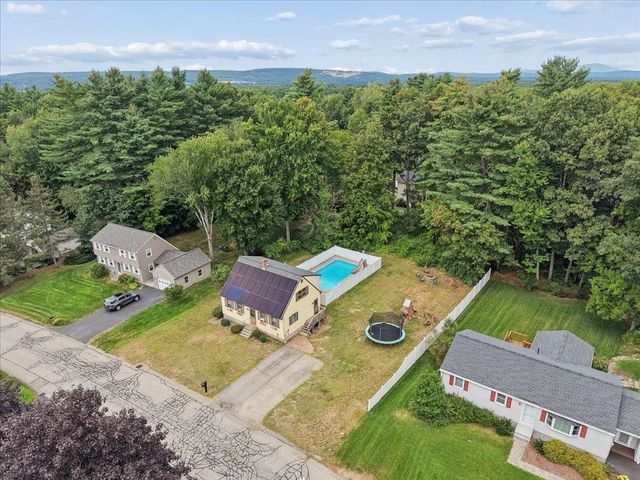 23 Hampshire Drive, Concord, NH 03301