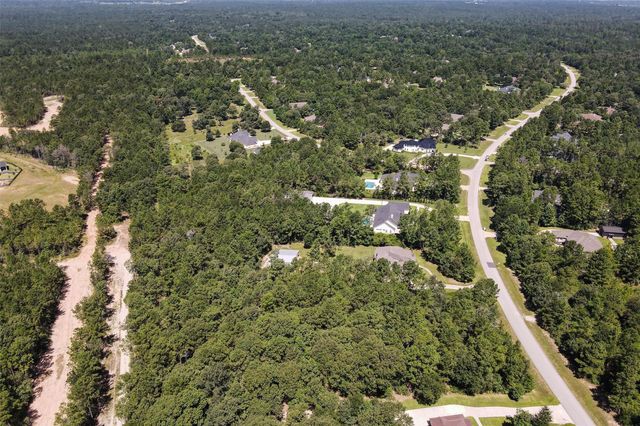 26095 Crown Ranch Boulevard, Montgomery, TX 77316