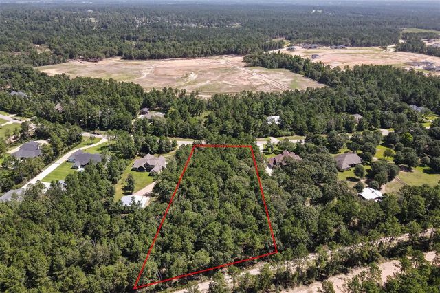 26095 Crown Ranch Boulevard, Montgomery, TX 77316