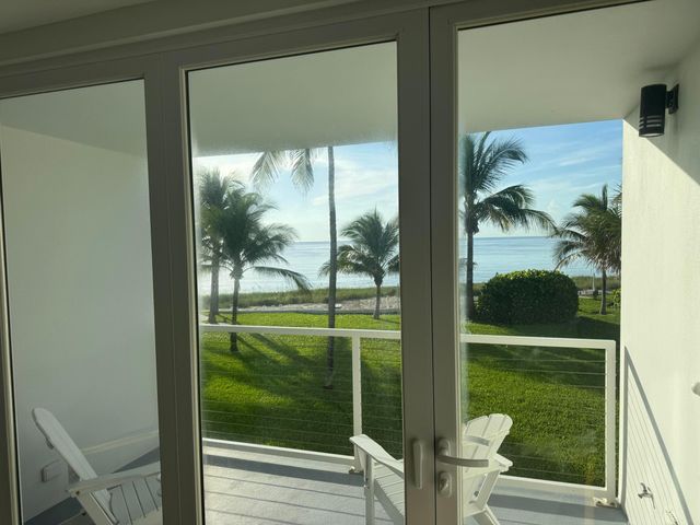 1041 HILLSBORO MILE 11, Hillsboro Beach, FL 33062