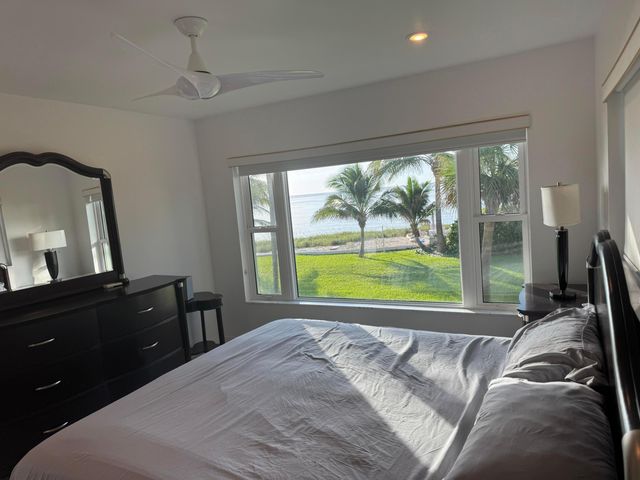1041 HILLSBORO MILE 11, Hillsboro Beach, FL 33062