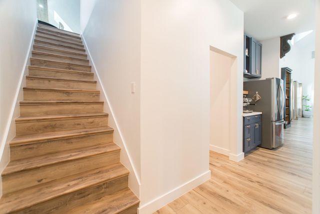 5 W Forest Court, Conroe, TX 77384