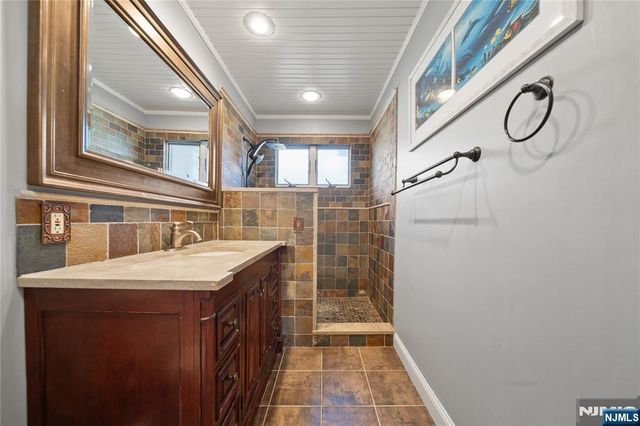 55 Forest Drive, Hillsdale, NJ 07642