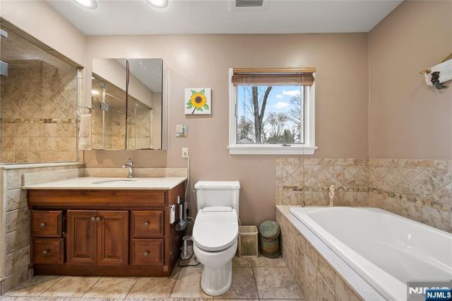 55 Forest Drive, Hillsdale, NJ 07642