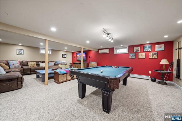 55 Forest Drive, Hillsdale, NJ 07642