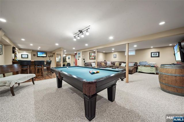 55 Forest Drive, Hillsdale, NJ 07642