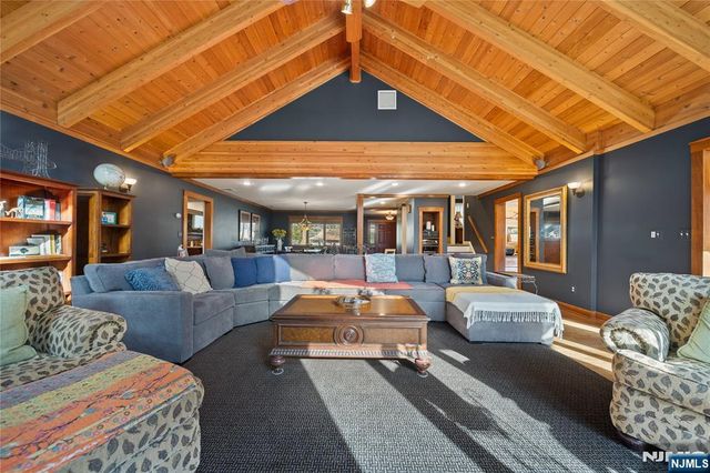 55 Forest Drive, Hillsdale, NJ 07642