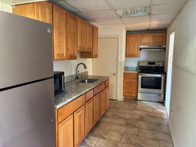 1408 SIEGEL ST, Chester, PA 19013