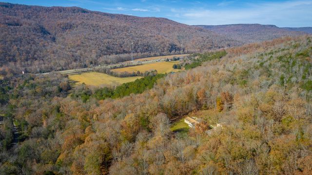 519 Hargiss Cove Road, South Pittsburg, TN 37380