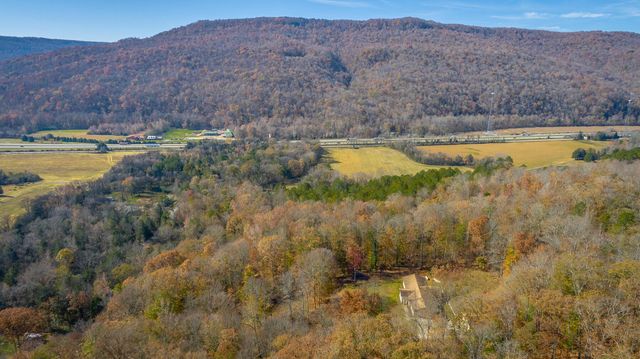 519 Hargiss Cove Road, South Pittsburg, TN 37380