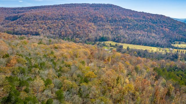 519 Hargiss Cove Road, South Pittsburg, TN 37380