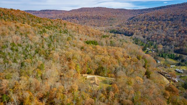 519 Hargiss Cove Road, South Pittsburg, TN 37380