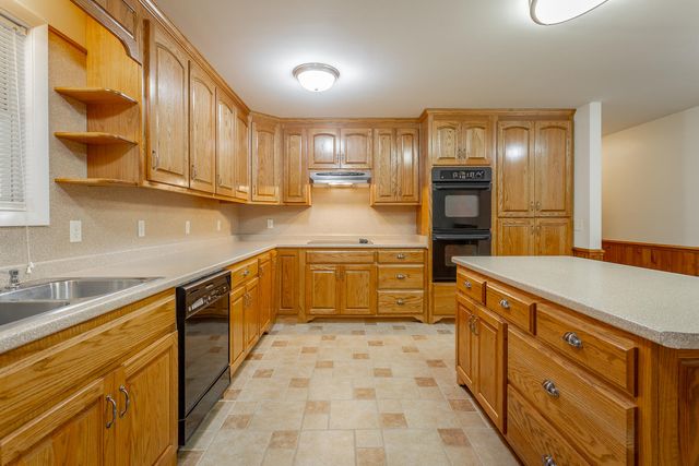 519 Hargiss Cove Road, South Pittsburg, TN 37380