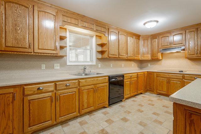 519 Hargiss Cove Road, South Pittsburg, TN 37380