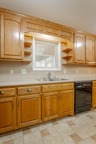 519 Hargiss Cove Road, South Pittsburg, TN 37380