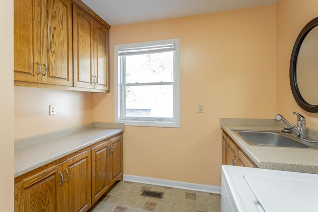 519 Hargiss Cove Road, South Pittsburg, TN 37380