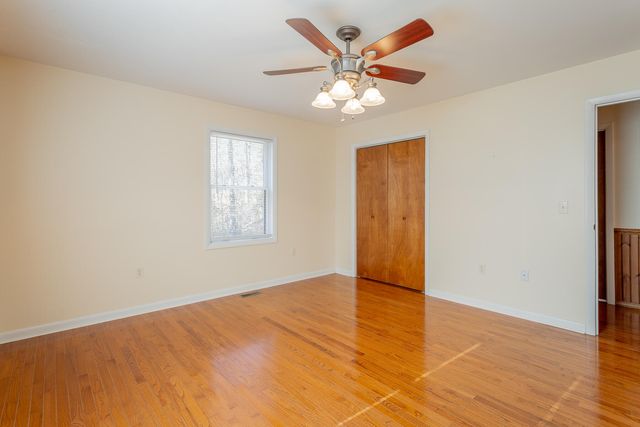 519 Hargiss Cove Road, South Pittsburg, TN 37380