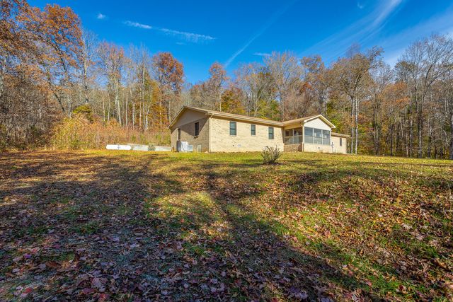 519 Hargiss Cove Road, South Pittsburg, TN 37380