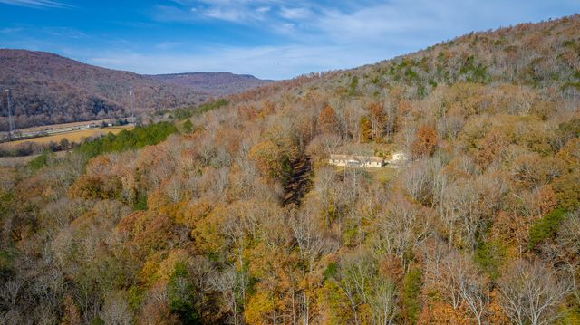 519 Hargiss Cove Road, South Pittsburg, TN 37380