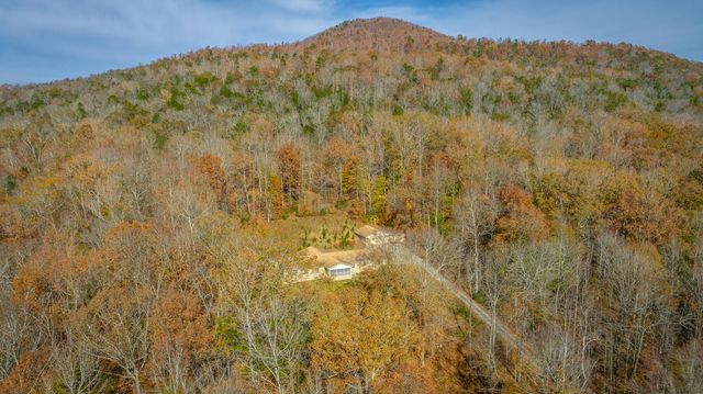 519 Hargiss Cove Road, South Pittsburg, TN 37380