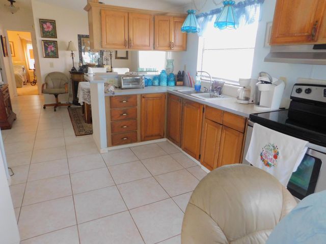 5650 Hemingway Court 9, Fort Pierce, FL 34982