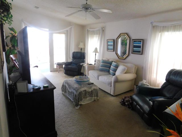 5650 Hemingway Court 9, Fort Pierce, FL 34982