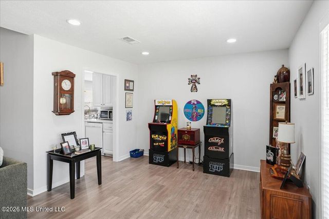 3683 Wilcox Drive, Pearl, MS 39208