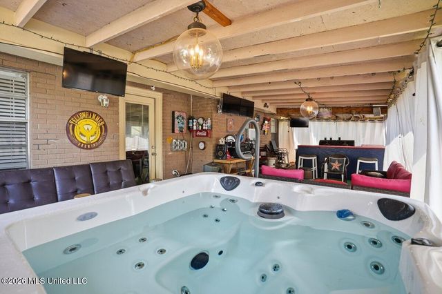 3683 Wilcox Drive, Pearl, MS 39208