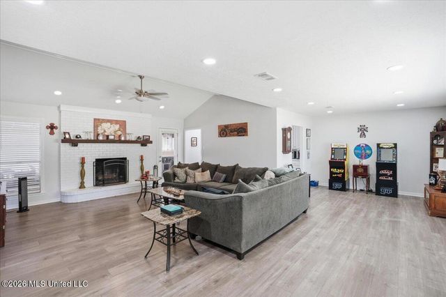 3683 Wilcox Drive, Pearl, MS 39208