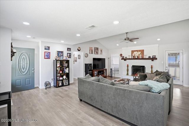 3683 Wilcox Drive, Pearl, MS 39208