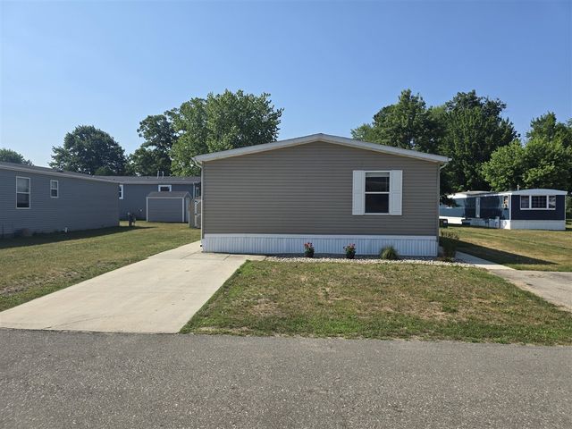 26 Traveler Drive 26, Sparta, MI 49345