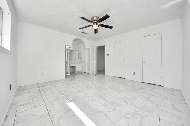 20121 Cottonglade Lane, Humble, TX 77338