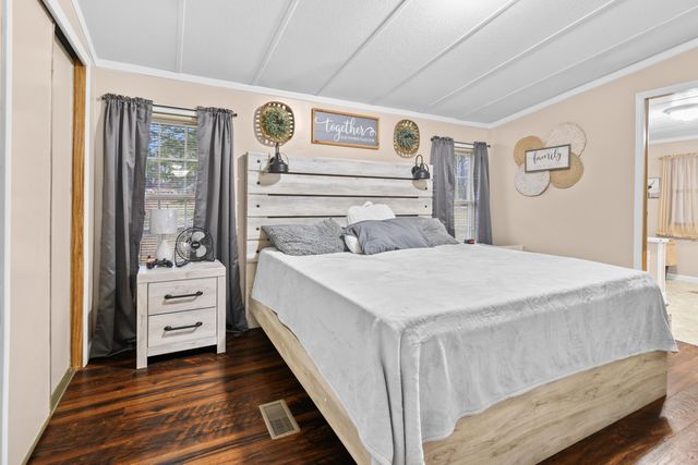 334 Vina Brown Road, Stearns, KY 42647