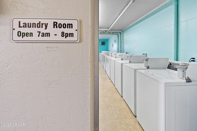 2711 N Halifax Ave Apt 288, Daytona Beach, FL 32118