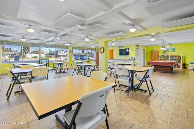 2711 N Halifax Ave Apt 288, Daytona Beach, FL 32118