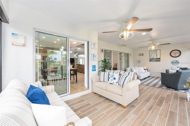 2140 BILLER CIRCLE, The Villages, FL 32163