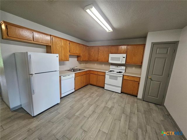300 Castellon Court A, Killeen, TX 76542