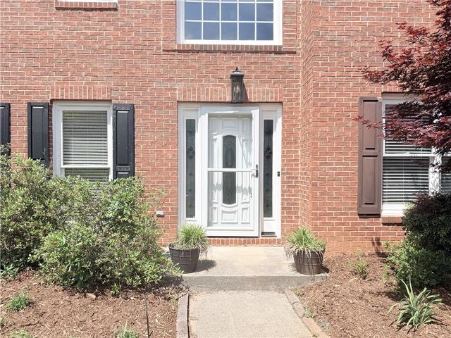 6730 Wolford Court, Johns Creek, GA 30097