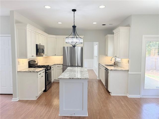 6730 Wolford Court, Johns Creek, GA 30097