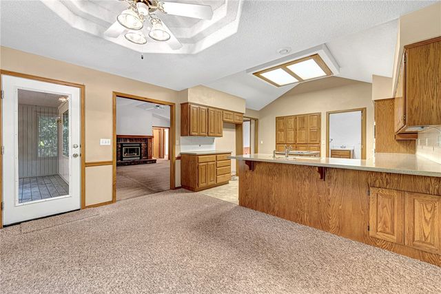 1 Newent Lane, Bella Vista, AR 72714