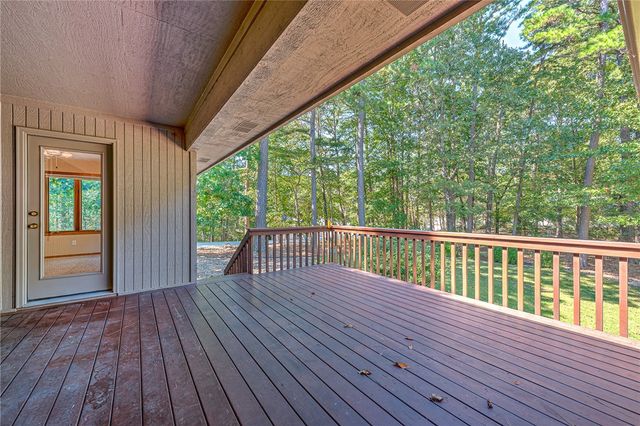 1 Newent Lane, Bella Vista, AR 72714