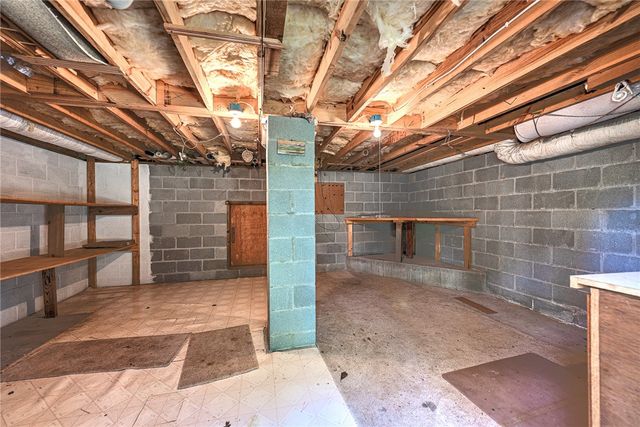 1 Newent Lane, Bella Vista, AR 72714